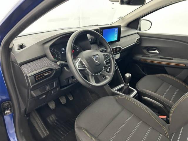 Dacia Sandero image 1