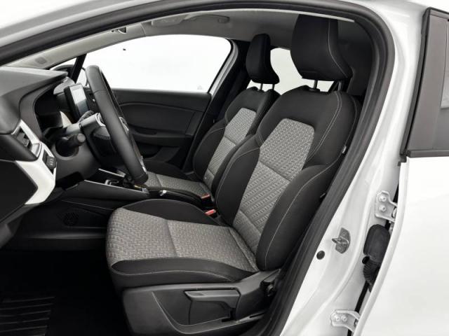 Renault Clio image 9