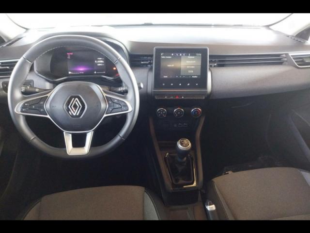 Renault Clio image 2