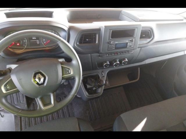 Renault Master image 9