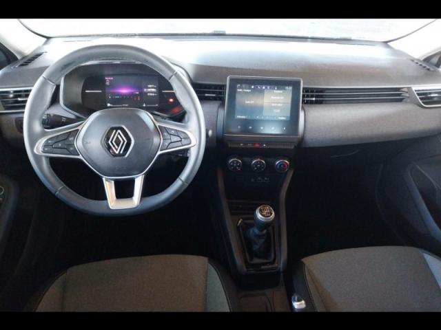 Renault Clio image 2