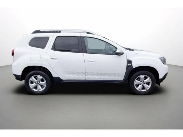 Dacia Duster image 1