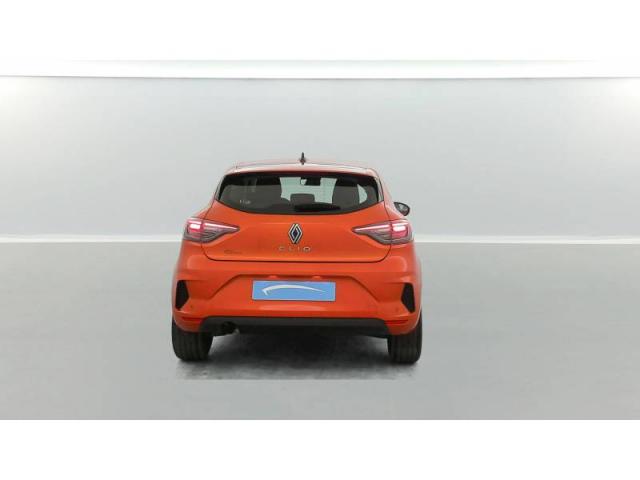 Renault Clio image 1