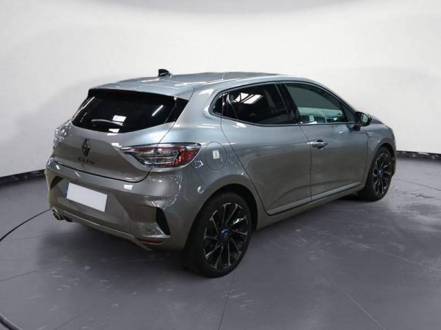 Renault Clio image 9