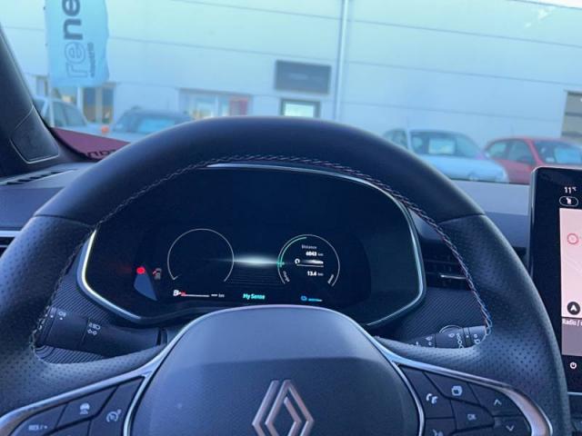 Renault Clio image 9