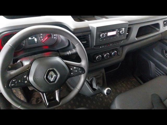 Renault Trafic image 6