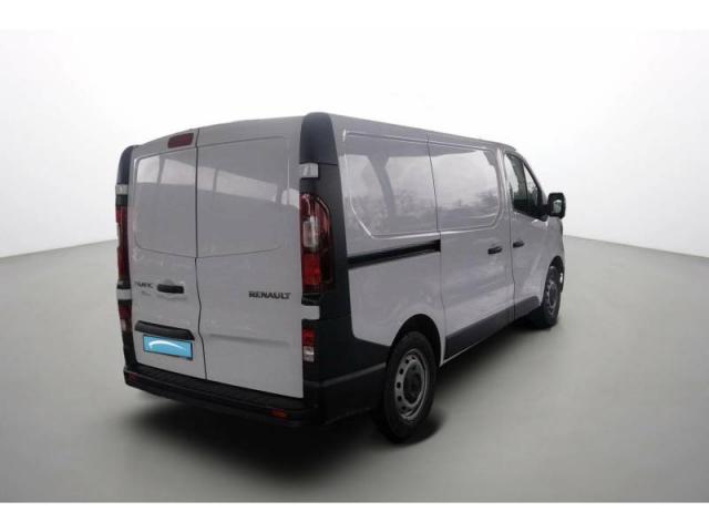 Renault Trafic image 8