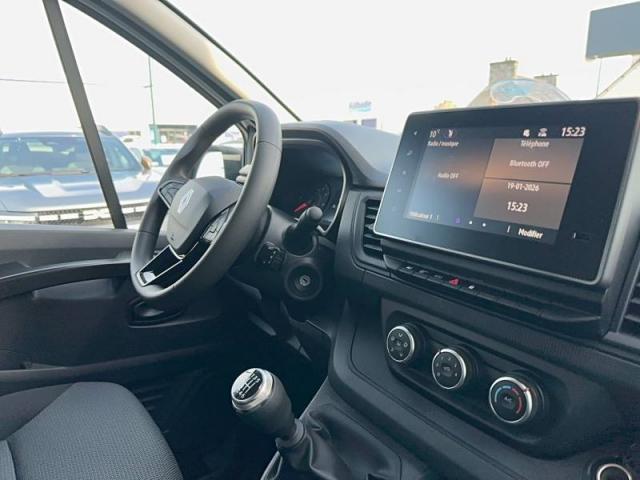 Renault Trafic image 4