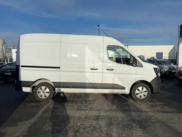 Renault Master image 7