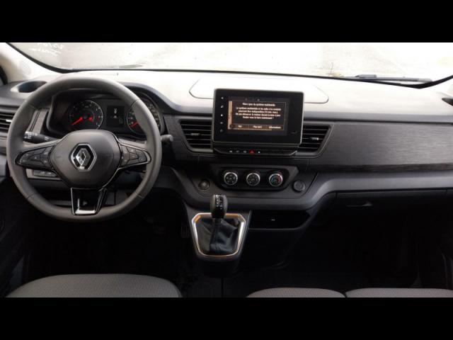 Renault Trafic image 4