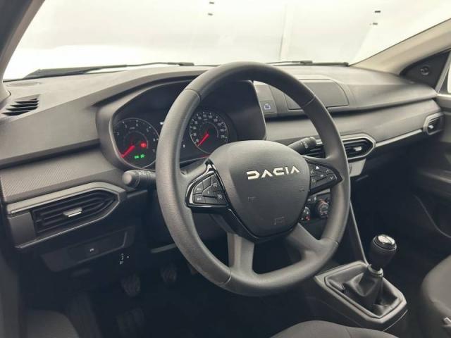 Dacia Sandero image 1