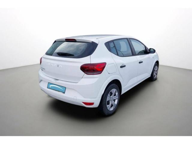 Dacia Sandero image 2