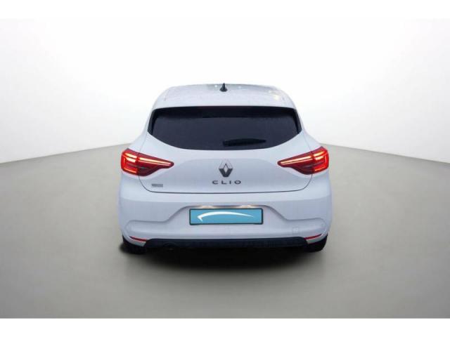 Renault Clio image 8