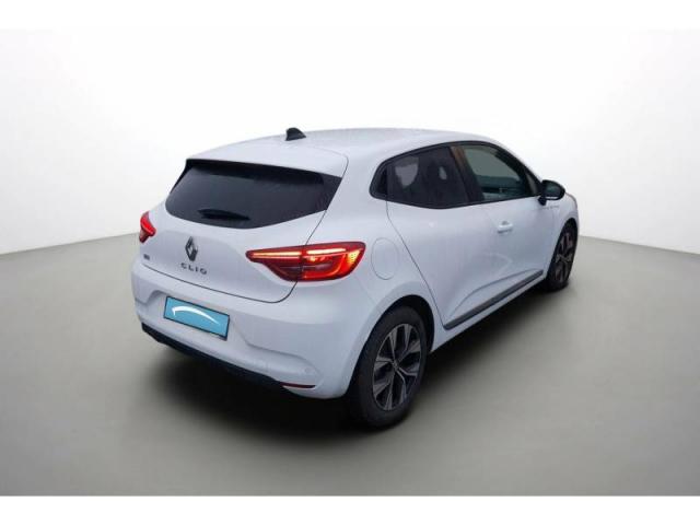 Renault Clio image 2