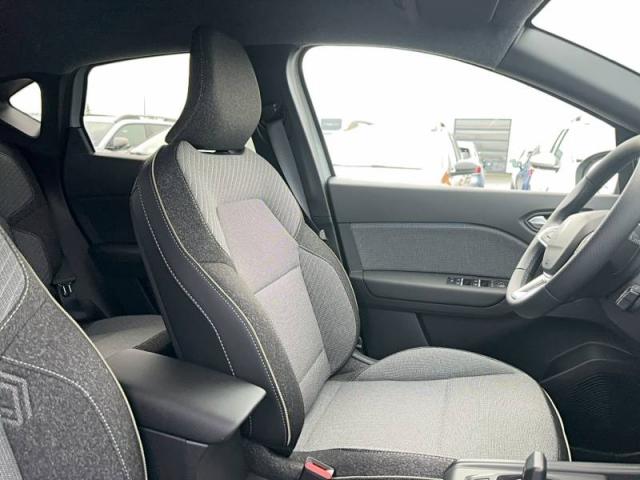 Renault Captur image 7