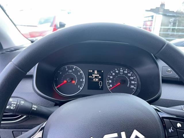 Dacia Sandero image 5