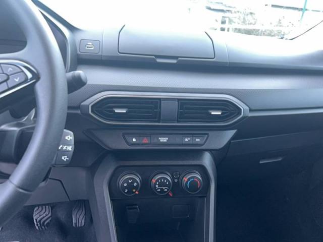 Dacia Sandero image 7