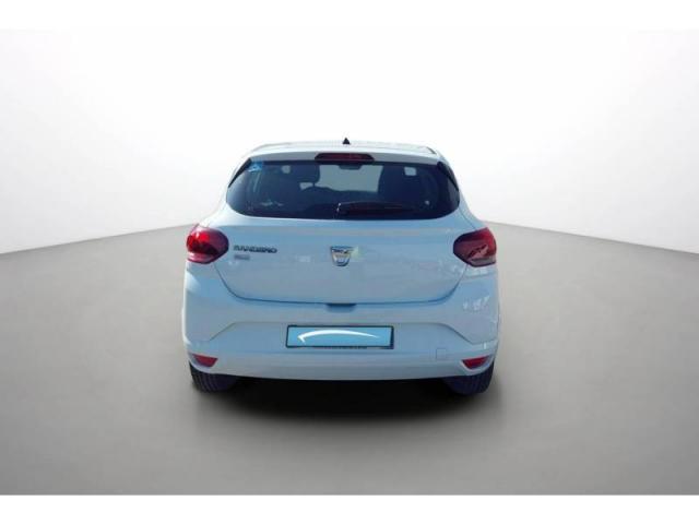 Dacia Sandero image 2