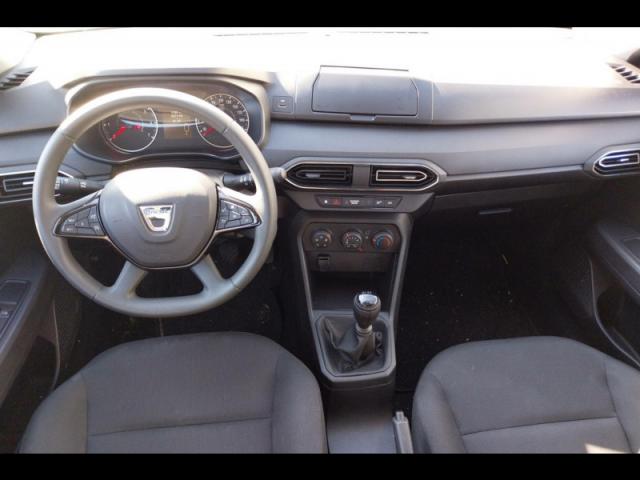 Dacia Sandero image 6