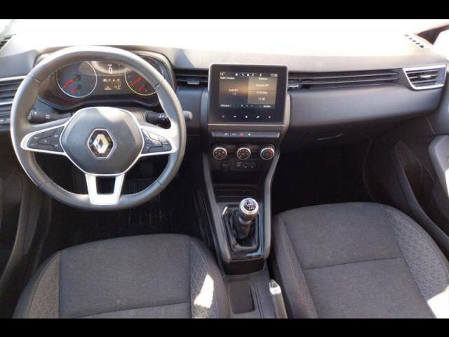 Renault Clio image 2