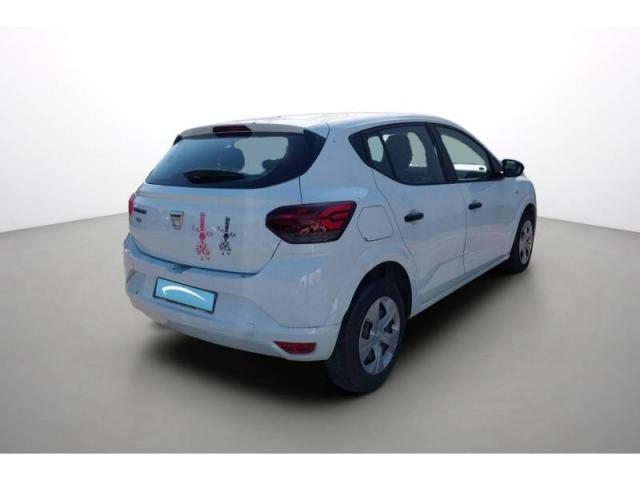 Dacia Sandero image 2