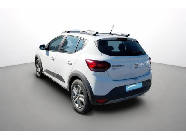 Dacia Sandero image 2