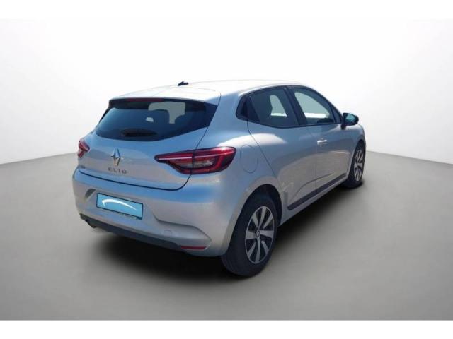 Renault Clio image 8