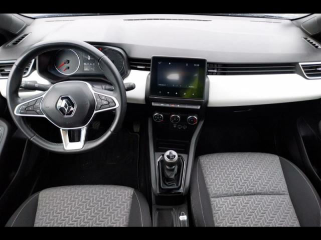 Renault Clio image 2