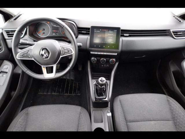 Renault Clio image 2