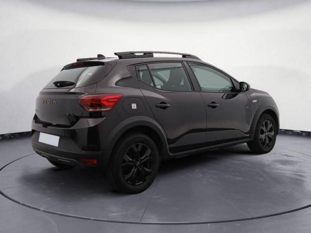 Dacia Sandero image 1