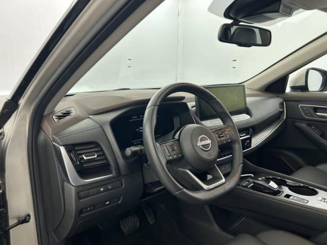 Nissan X-Trail image 7