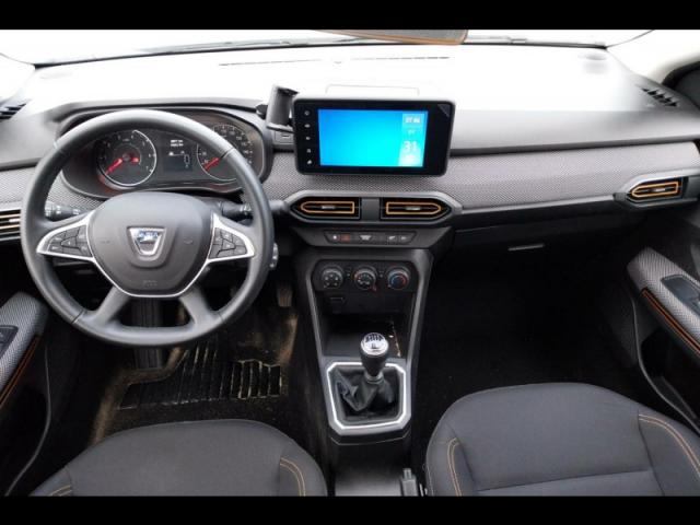 Dacia Sandero image 1