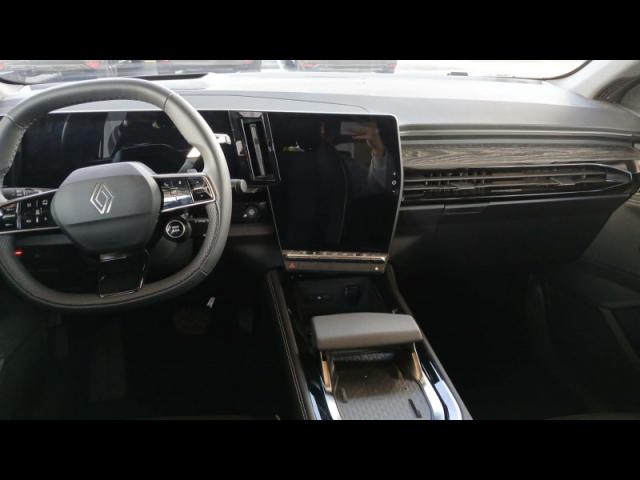 Renault Austral image 3