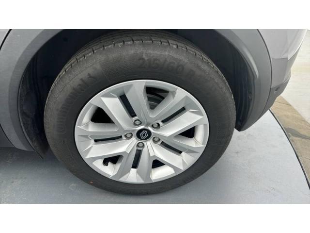 Renault Captur image 2