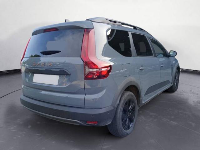 Dacia Jogger image 1