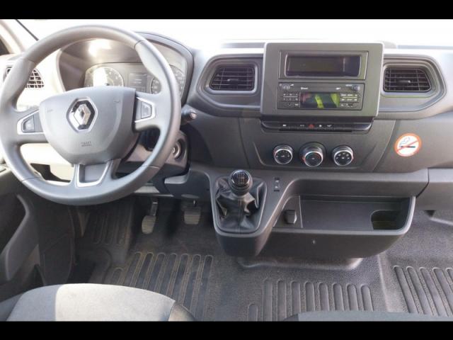 Renault Master image 6