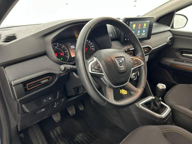 Dacia Sandero image 1