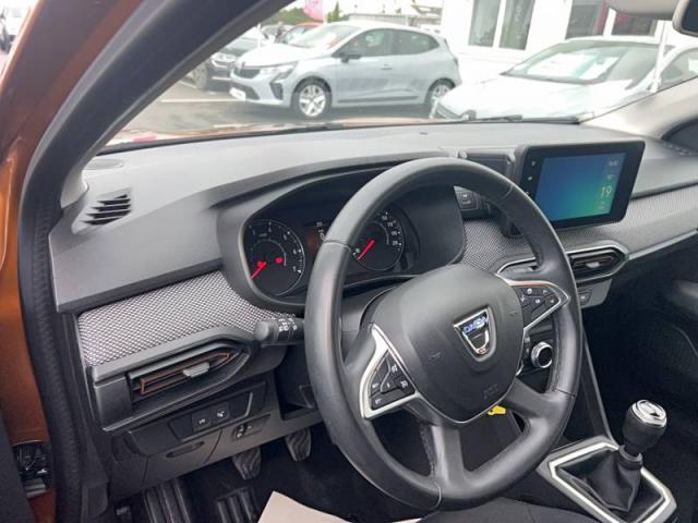 Dacia Sandero image 1