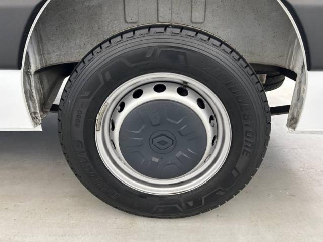 Renault Master image 3