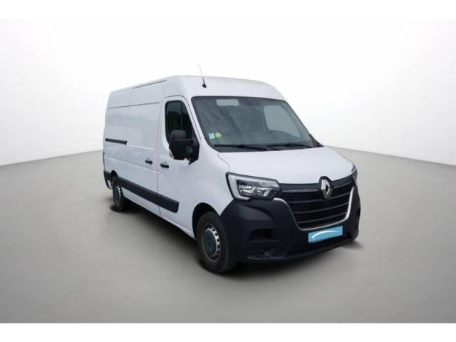 Renault Master image 2