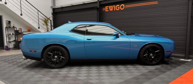 Dodge Challenger image 6