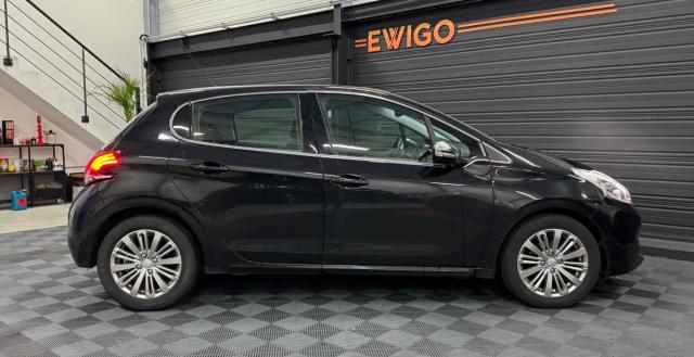 Peugeot 208 image 9