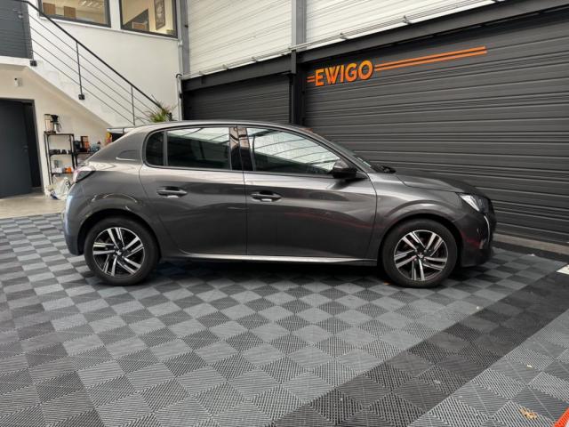 Peugeot 208 image 9