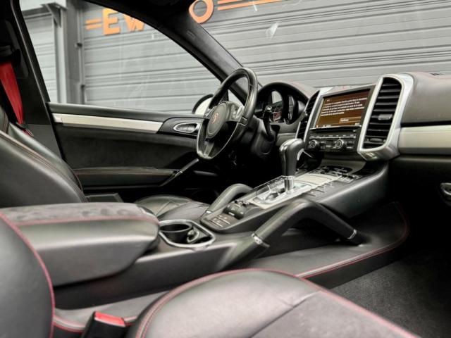 Porsche Cayenne image 5