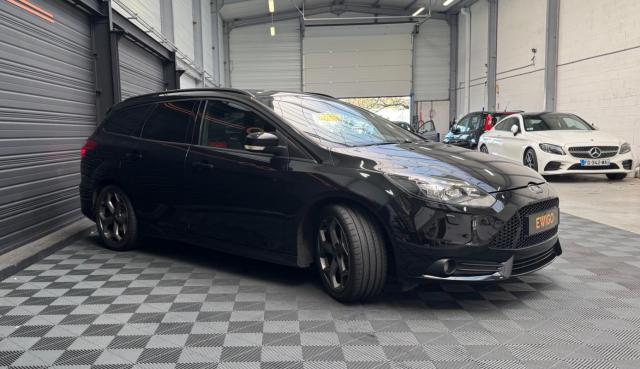 Ford Focus image 3