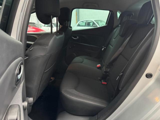 Renault Clio image 8