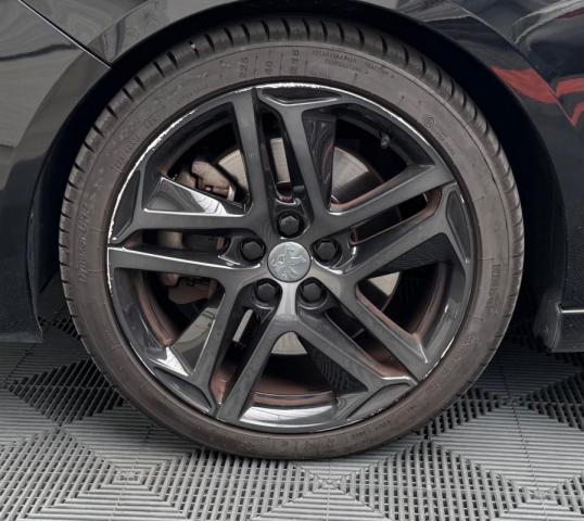 Peugeot 308 image 6