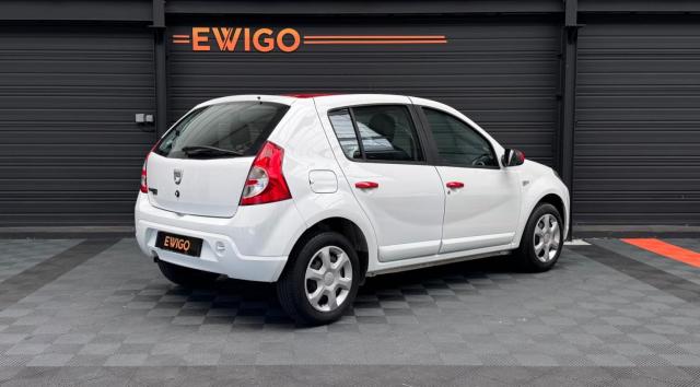 Dacia Sandero image 6