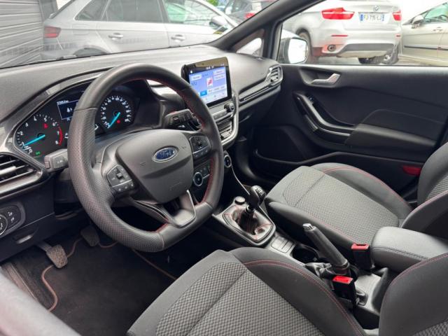 Ford Fiesta image 6