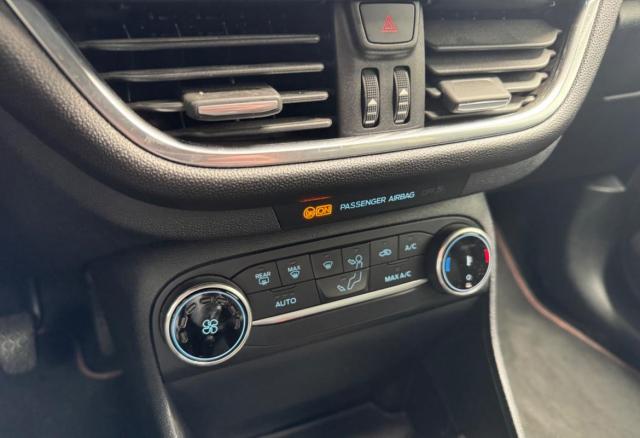 Ford Fiesta image 7